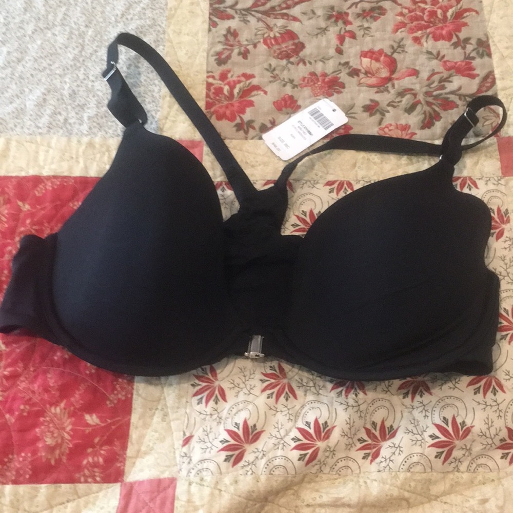 Soma Memorable front close racerback bra